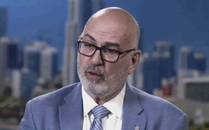 In Miami mayoral bid, Emilio Gonzalez goes for the law and order vote